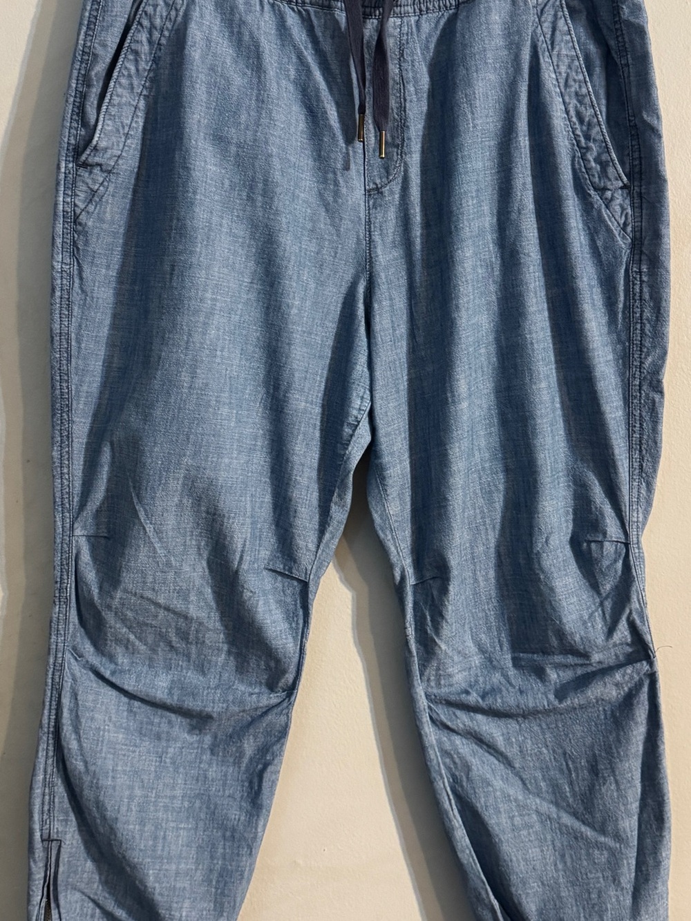 Polo by Ralph Lauren Chambray Cropped Drawstring Pants — Light Blue